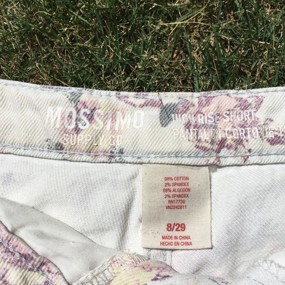 Jean shorts / floral print - Picture 3 of 3